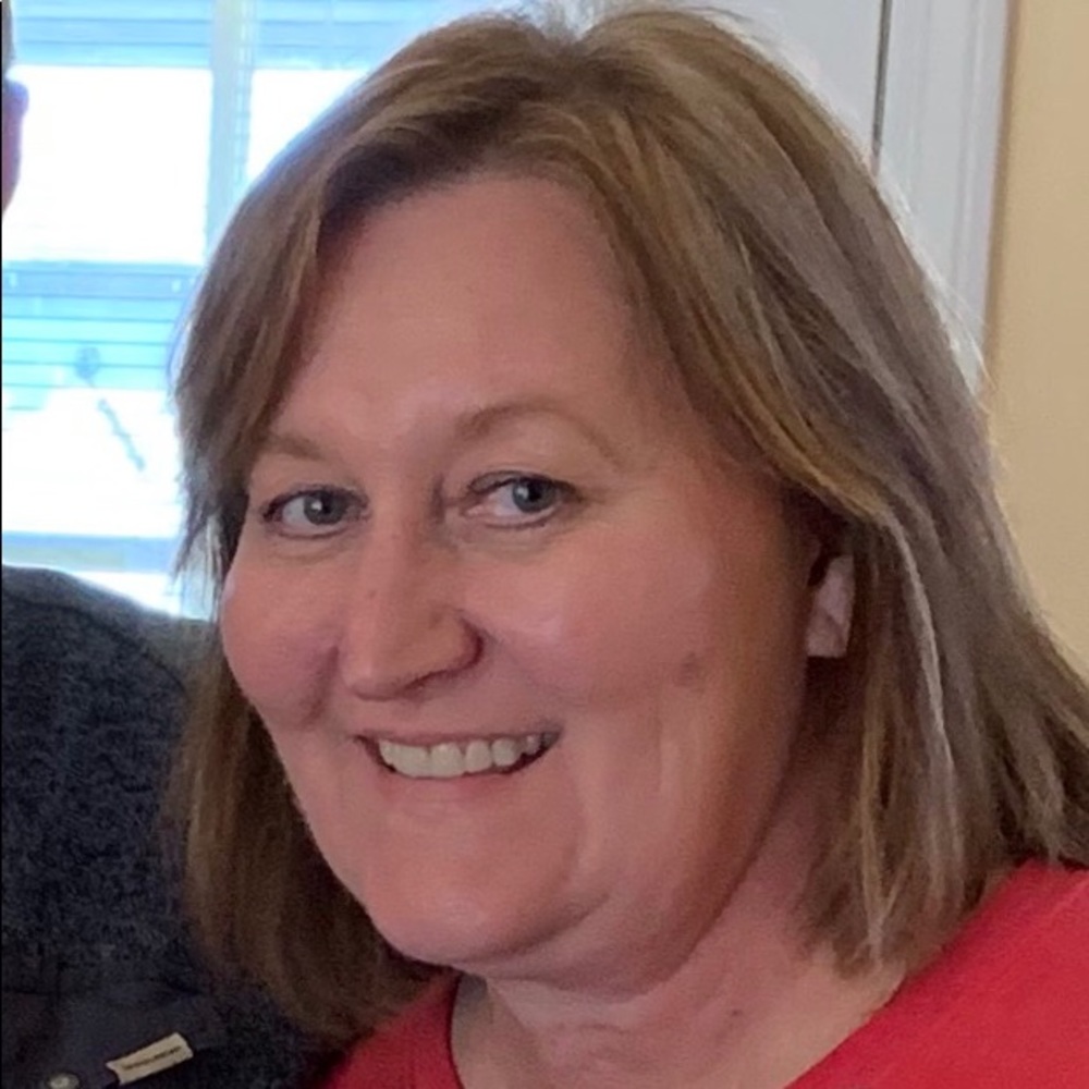Meet your Posher, Debbie